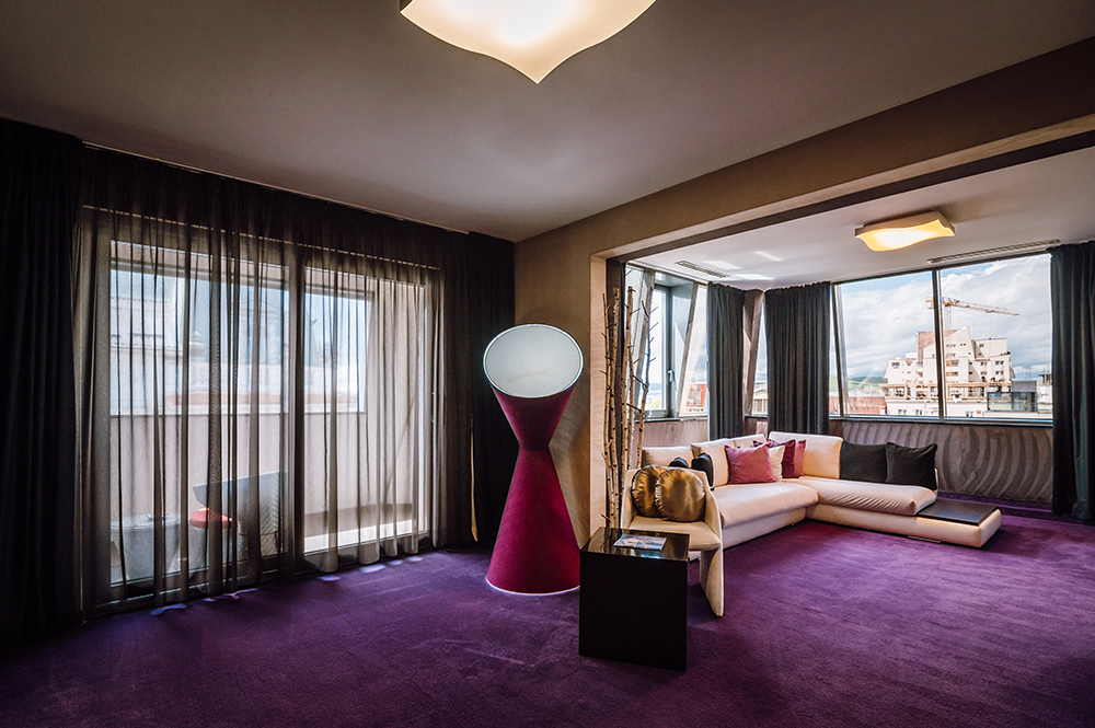 Photo inspiration: Visual Reference: Luxury Penthouse